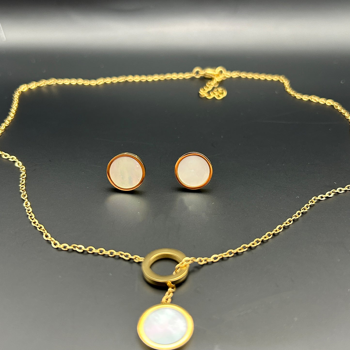 VM | Ketting + Oorbellen Set – Stralende Elegantie voor Elke Gelegenheid ✨